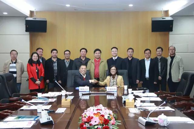 邵东县宋家塘双喜婚庆服务中心,婚庆策划,婚车服务,气模拱门,庆典服务,宴会服务 邵东县宋家塘双喜婚庆服务中心,婚庆策划,婚车服务,气模拱门,庆典服务,宴会服务